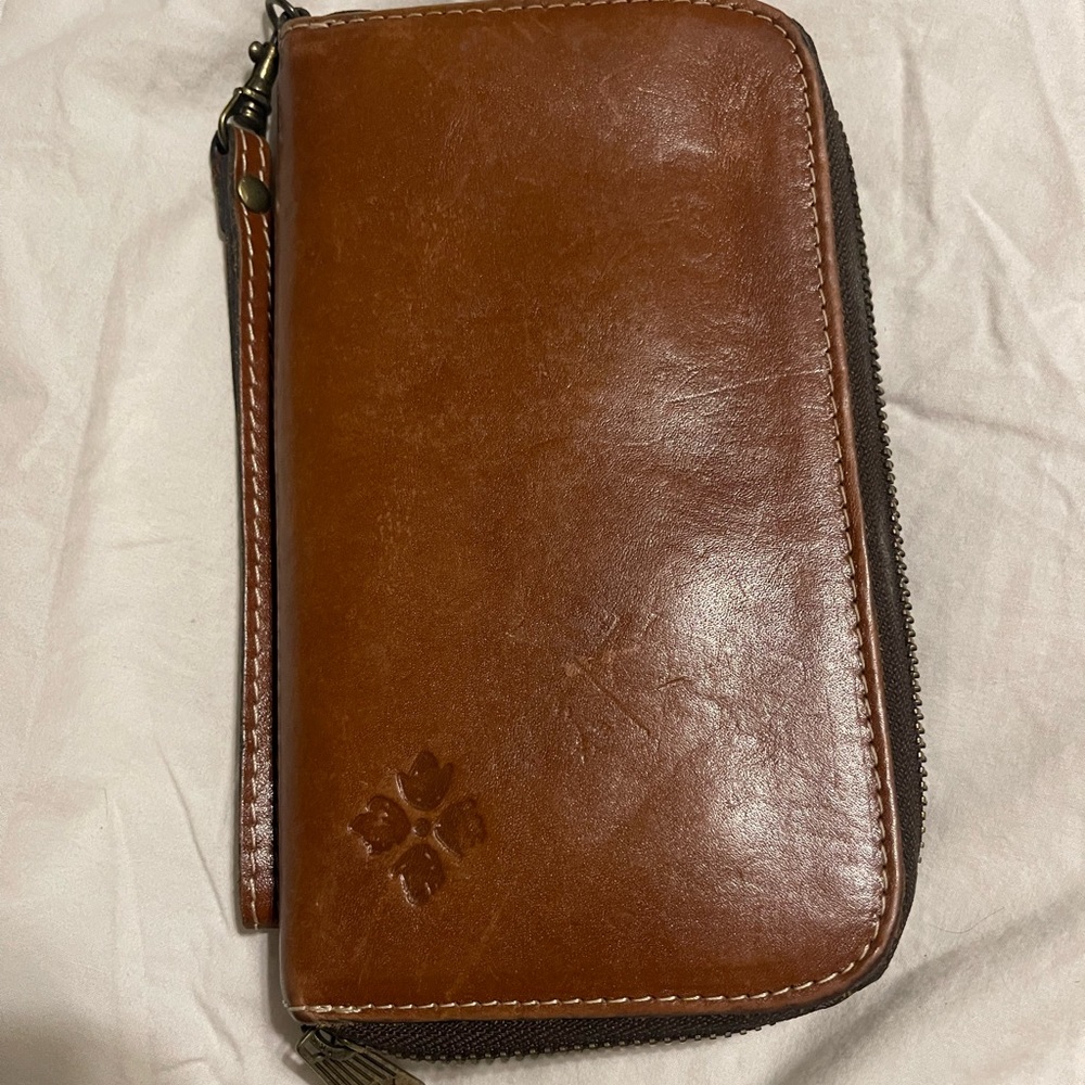 Patricia Nash wallet